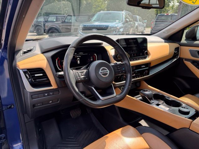 Used 2021 Nissan Rogue Platinum AWD/4WD image 25