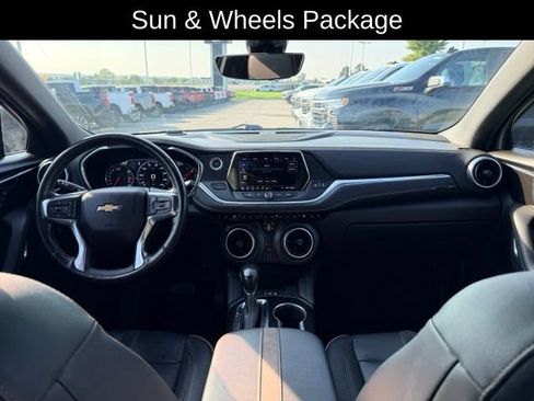 Used 2019 Chevrolet Blazer Premier w/ Sun and Wheels Package AWD/4WD image 7