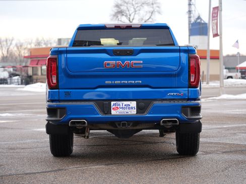 Used 2023 GMC Sierra 1500 AT4 w/ Technology Package image 4