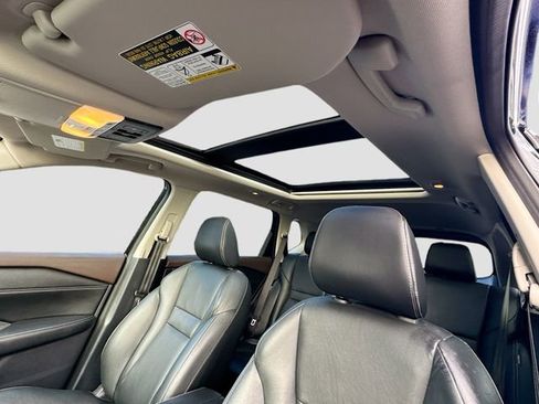 Used 2021 Nissan Rogue SL image 22