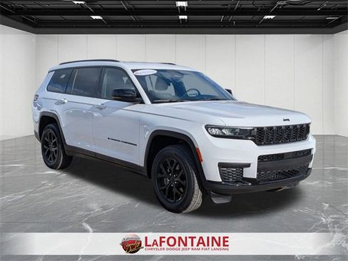 Certified 2024 Jeep Grand Cherokee L Laredo image 7