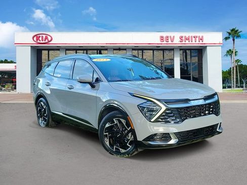Certified 2024 Kia Sportage SX FWD image 1