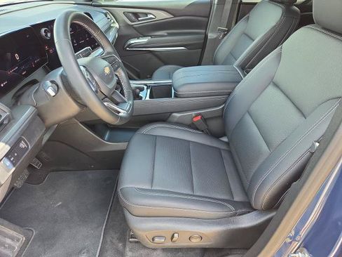 Certified 2026 Chevrolet Traverse LT FWD image 18