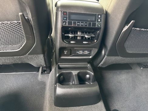 Used 2021 Jeep Grand Cherokee L Limited w/ Luxury Tech Group II image 42