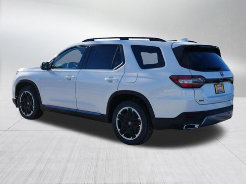 New 2026 Honda Pilot image 5