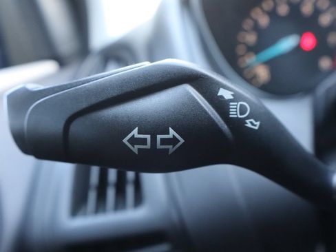 Used 2015 Ford Focus SE w/ SE Sport Package FWD image 31