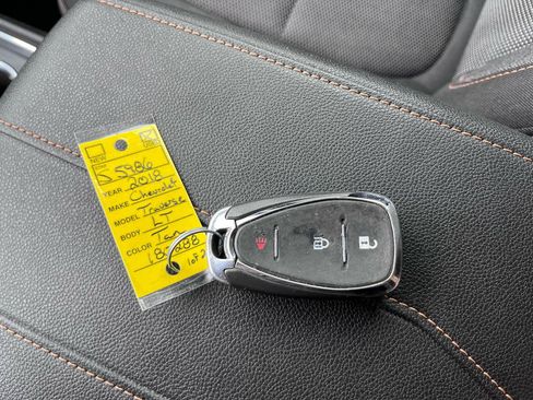 Used 2018 Chevrolet Traverse LT FWD image 36
