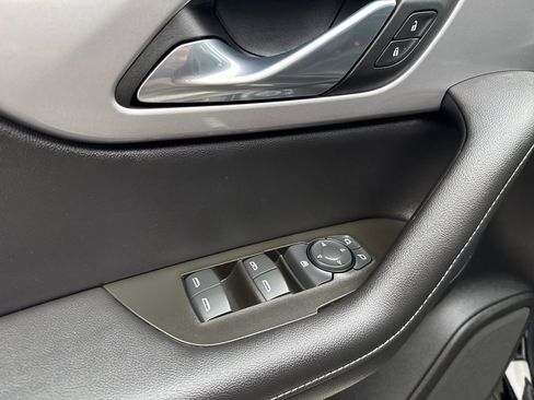 Used 2023 Chevrolet Blazer LT w/ Midnight/Sport Edition image 16