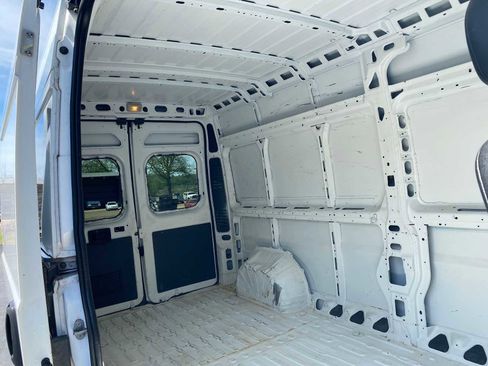 Used 2021 RAM ProMaster 2500 FWD image 23