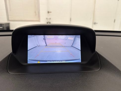 Used 2016 Buick Encore Convenience FWD image 22