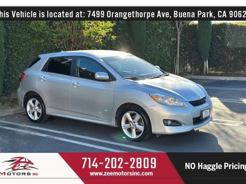 Used 2010 Toyota Matrix S image 4