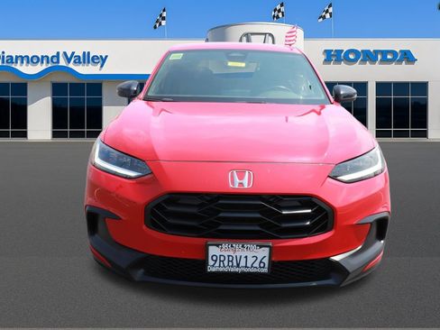Used 2025 Honda HR-V Sport image 2