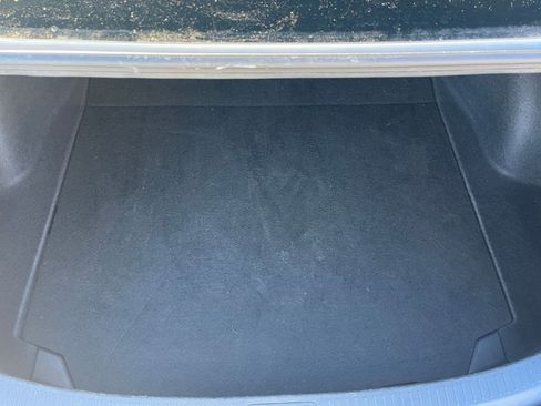 Used 2025 Toyota Corolla LE image 24