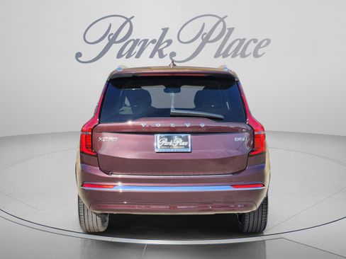 New 2026 Volvo XC90 B5 Ultra w/ Protection Package Premier AWD/4WD image 10