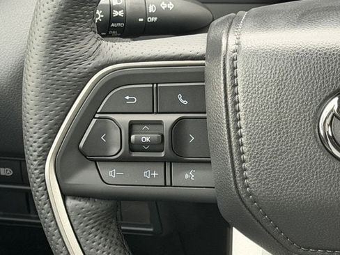 New 2026 Toyota Tundra Limited AWD/4WD image 15