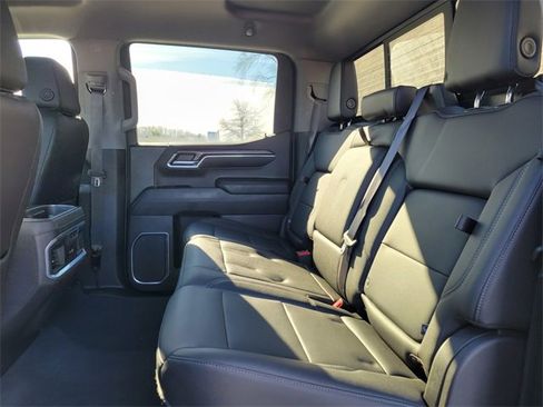 Certified 2022 Chevrolet Silverado 1500 LTZ w/ LTZ Convenience Package II image 14