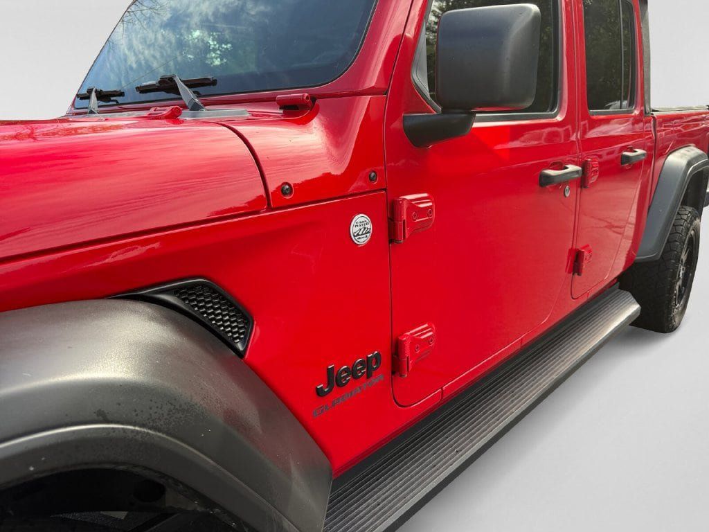 Used 2020 Jeep Gladiator Sport w/ Quick Order Package 24S AWD/4WD image 22