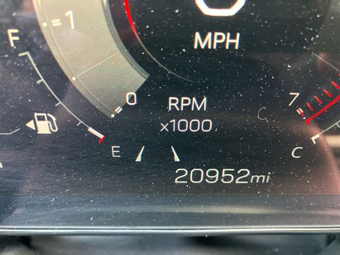 Used 2025 GMC Terrain Elevation image 16