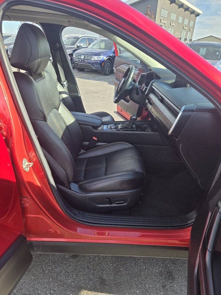 Used 2025 MAZDA CX-50 AWD 2.5 Hybrid w/ Premium Pkg image 15
