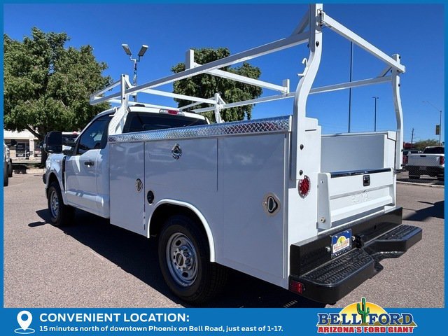 New 2027 Ford F250 XL w/ XL Chrome Package RWD image 2