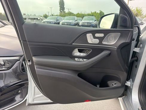 Used 2024 Mercedes-Benz GLE 53 AMG 4MATIC Coupe image 11