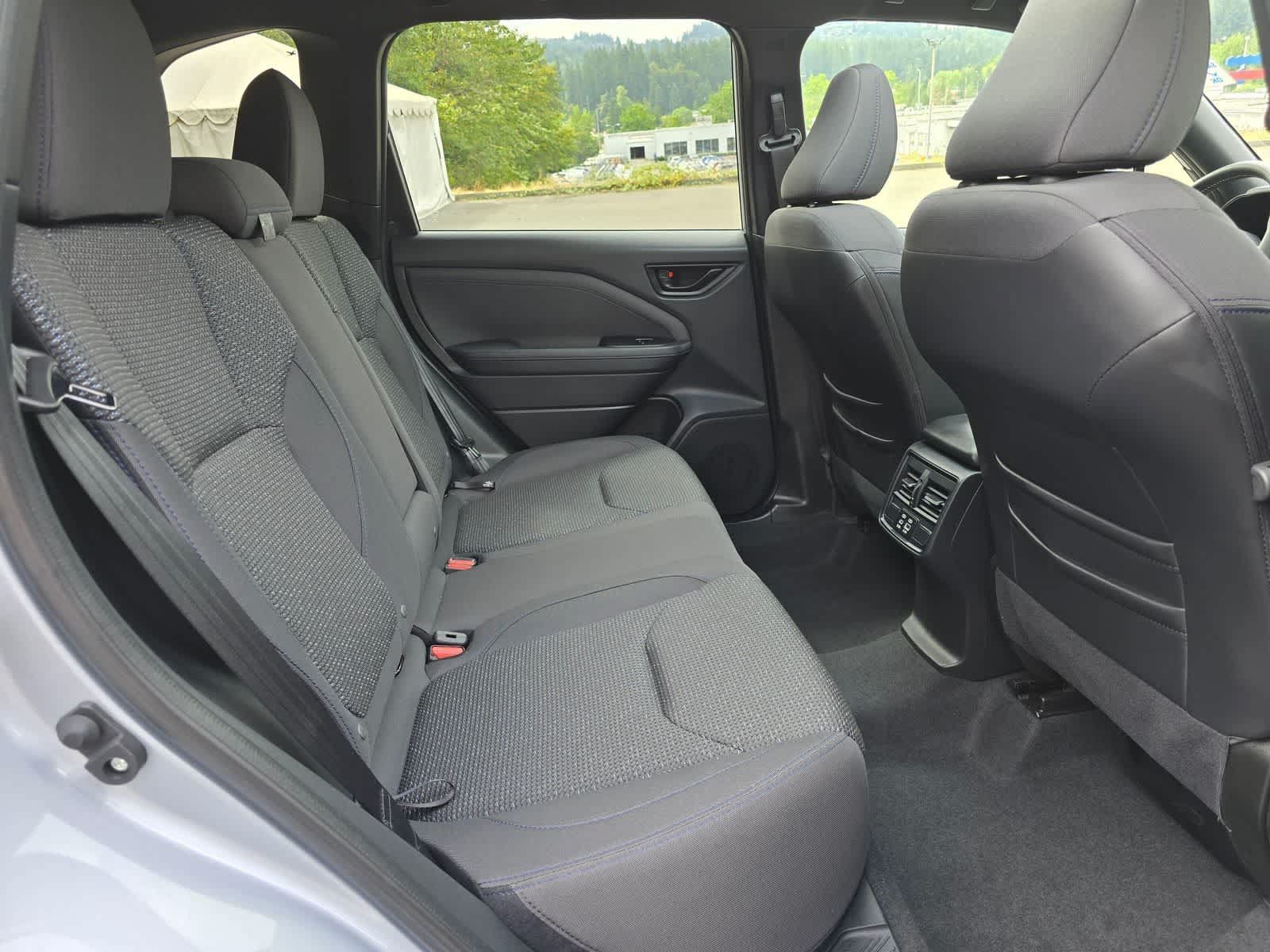 Certified 2025 Subaru Forester Premium AWD/4WD image 26