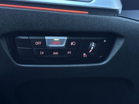 Used 2022 BMW 330i Sedan w/ Premium Package 2 image 30