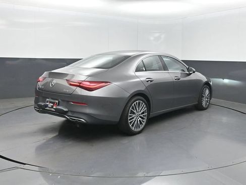 Used 2025 Mercedes-Benz CLA 250 4MATIC image 37