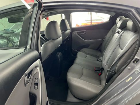Used 2013 Hyundai Elantra Limited w/ Technology Pkg image 12