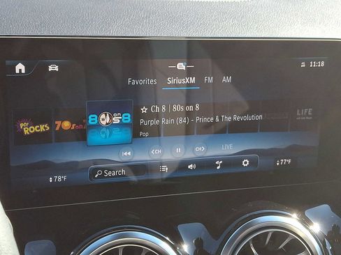 Used 2026 Mercedes-Benz GLA 250 4MATIC image 14