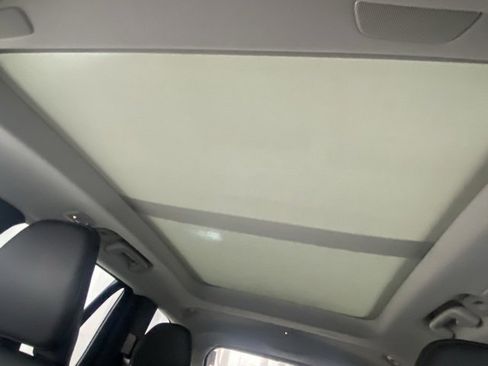 Certified 2025 Volvo XC90 B5 Core image 29