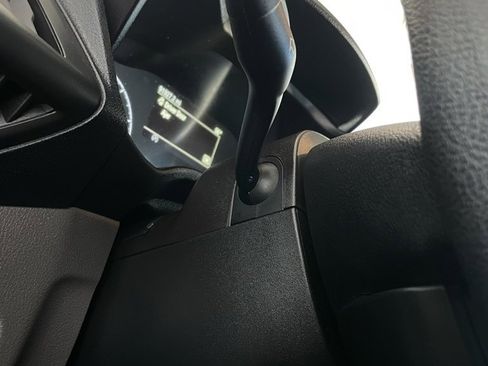 Used 2020 Ford Transit Connect XL image 22