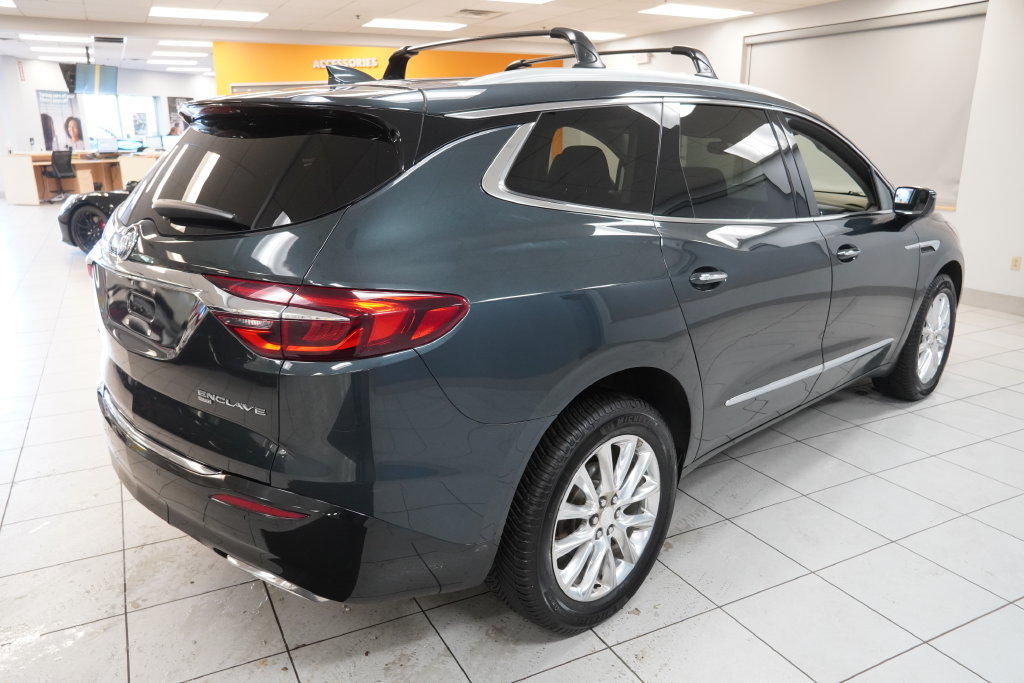 Used 2018 Buick Enclave Premium w/ Experience Buick Package AWD/4WD image 13