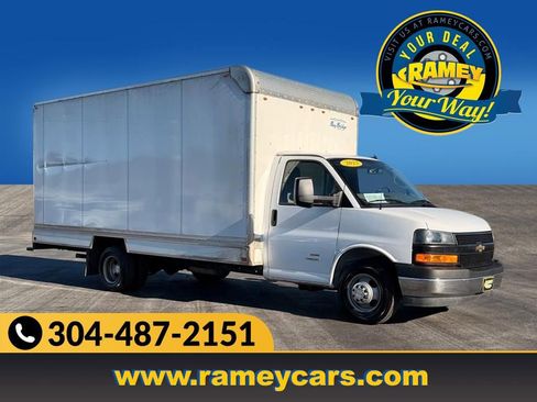 Used 2023 Chevrolet Express 4500 Extended w/ Power Convenience Package image 1