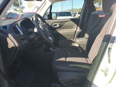 Used 2023 Jeep Renegade Latitude w/ Sun/Sound Group image 13