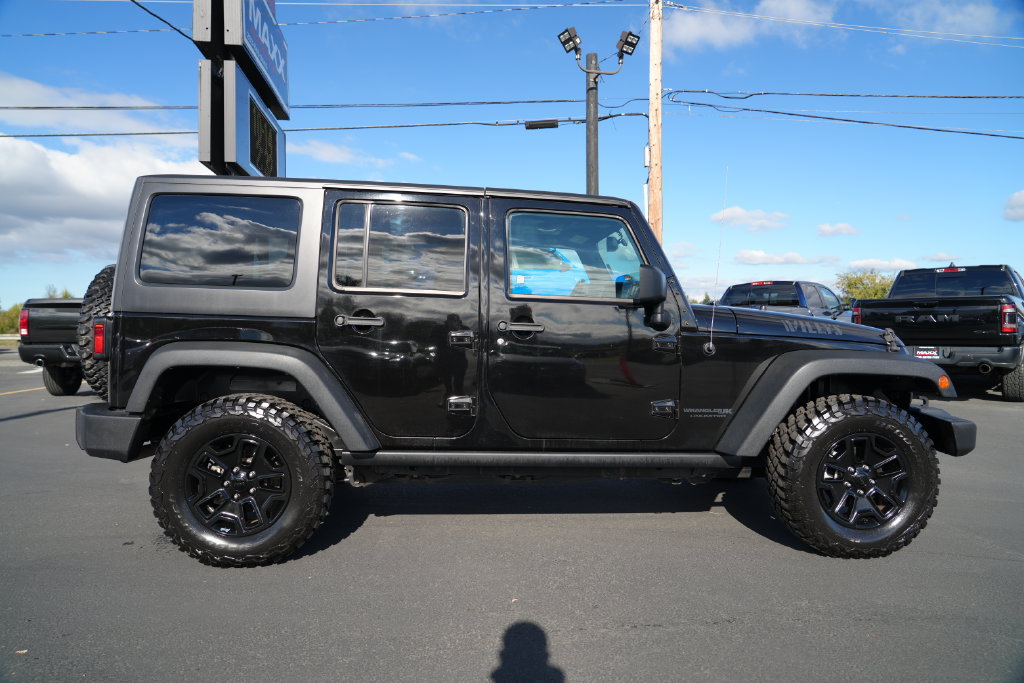 Used 2018 Jeep Wrangler Unlimited Sport AWD/4WD image 8