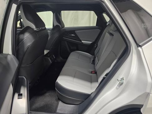 New 2026 Subaru Solterra image 28