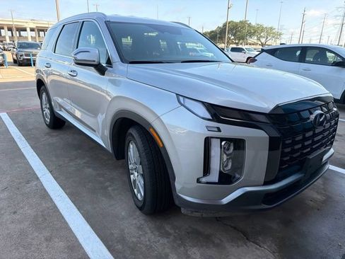 Used 2025 Hyundai Palisade SEL FWD image 16