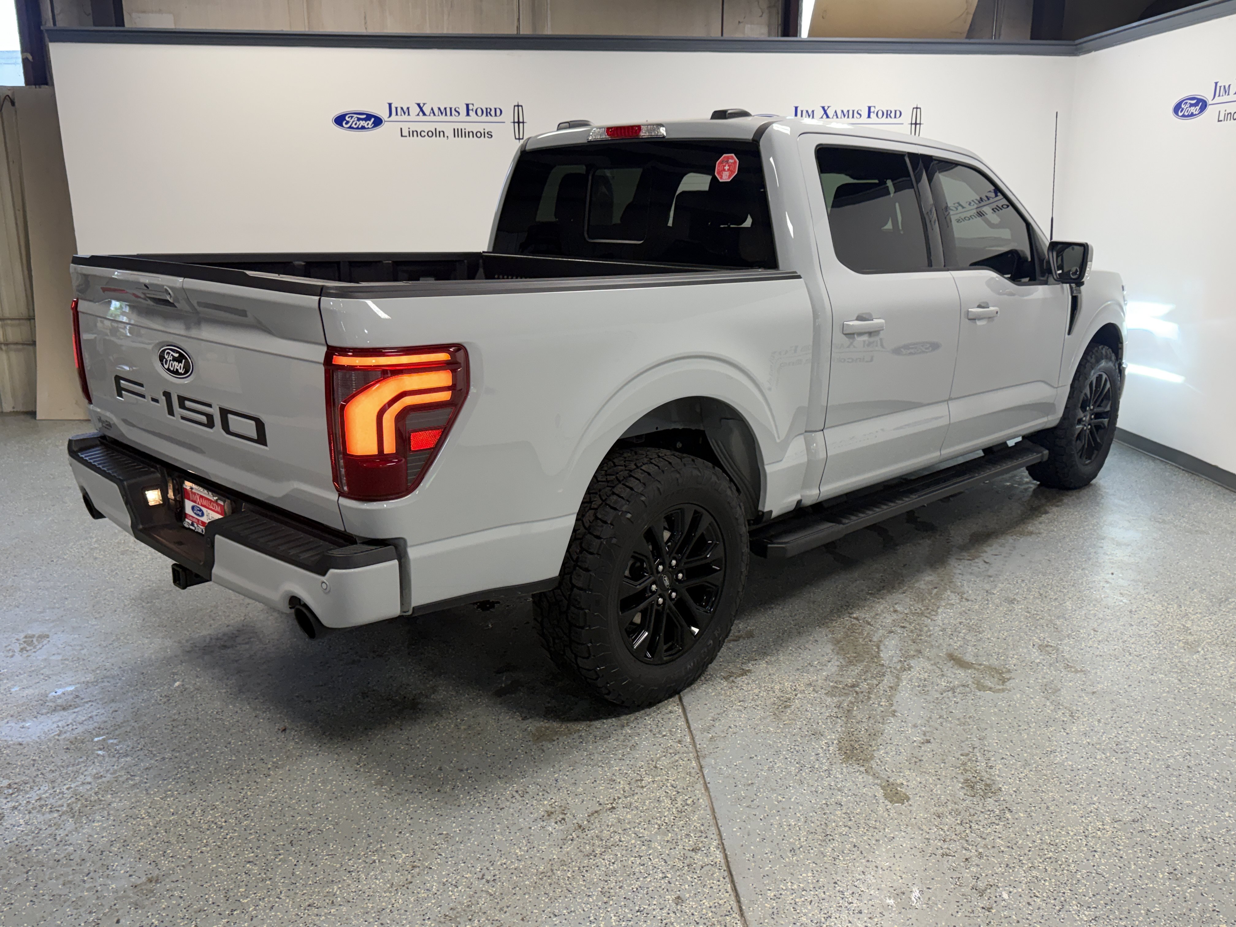 Used 2024 Ford F150 Lariat w/ Equipment Group 502A High AWD/4WD image 35
