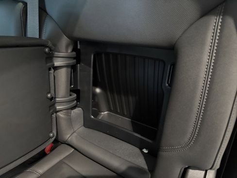 New 2026 GMC Sierra 1500 SLT w/ SLT Premium Plus Package image 19