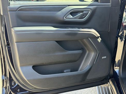 Used 2022 GMC Yukon XL AT4 w/ AT4 Premium Package AWD/4WD image 22
