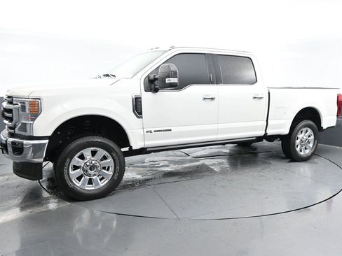 Used 2022 Ford F250 Platinum image 4
