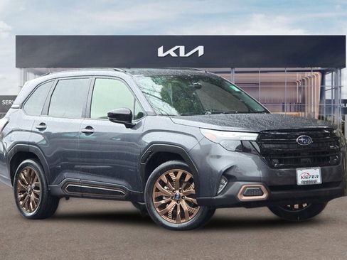 Used 2025 Subaru Forester Sport AWD/4WD image 2