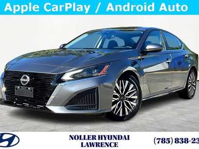 Used 2023 Nissan Altima 2.5 SV