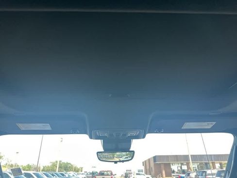 New 2024 GMC Sierra 1500 AT4 w/ Technology Package image 29