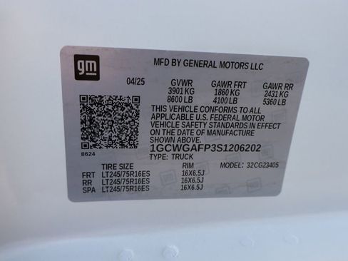 New 2025 Chevrolet Express 2500 w/ Driver Convenience Package image 40