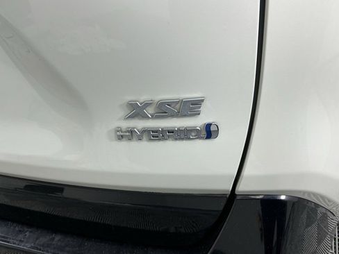 Used 2022 Toyota RAV4 XSE image 21