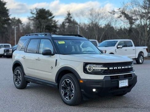 New 2025 Ford Bronco Sport Outer Banks image 1