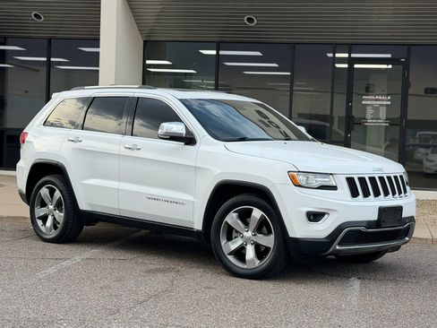 Used 2015 Jeep Grand Cherokee Limited w/ Luxury Group II image 6