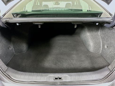 Used 2020 Nissan Altima 2.5 SL FWD image 29
